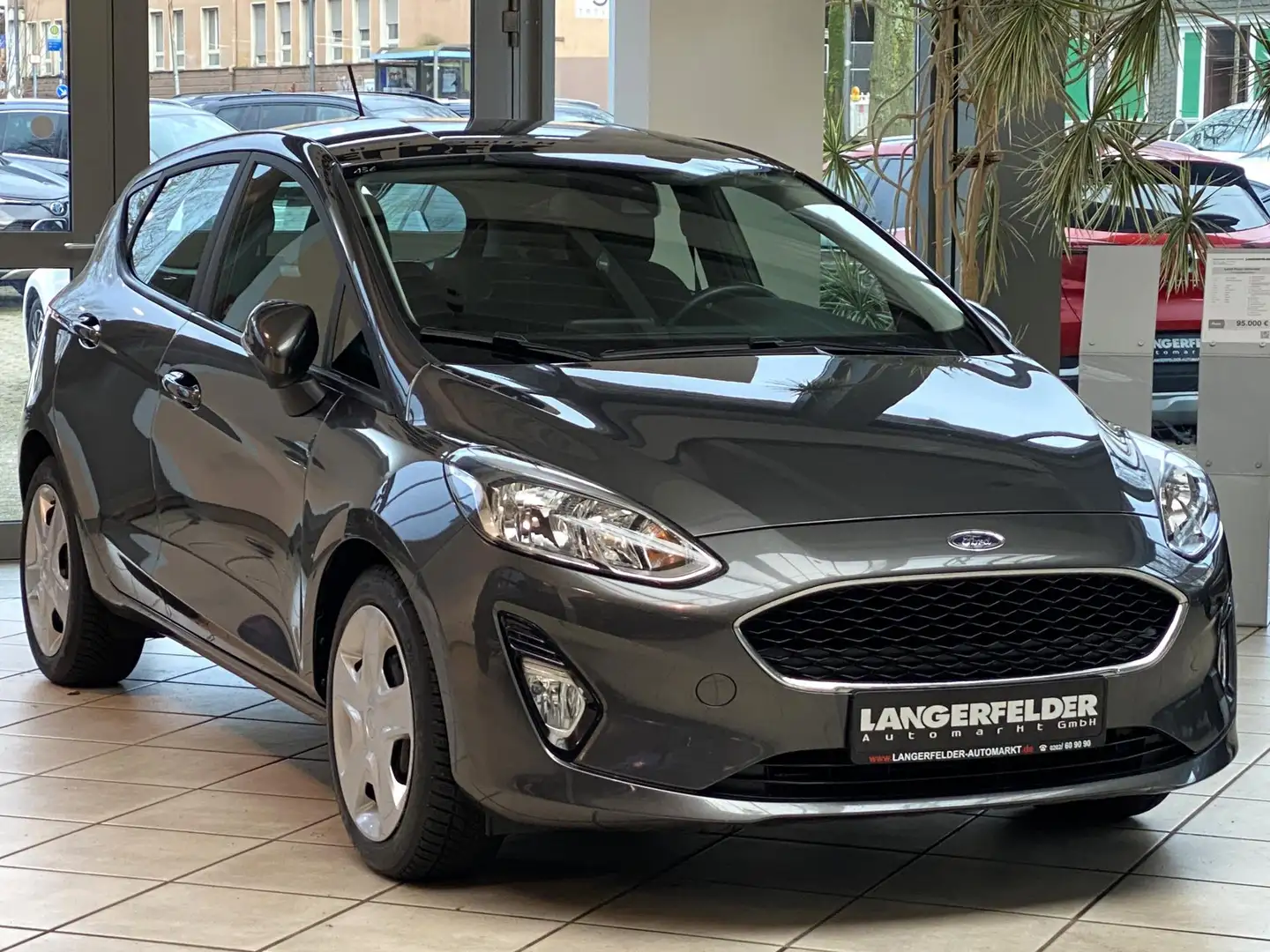Ford Fiesta Fiesta 1.0 Cool&Connect AUTOMATIK|WINTERPAKET|CD Grau - 1