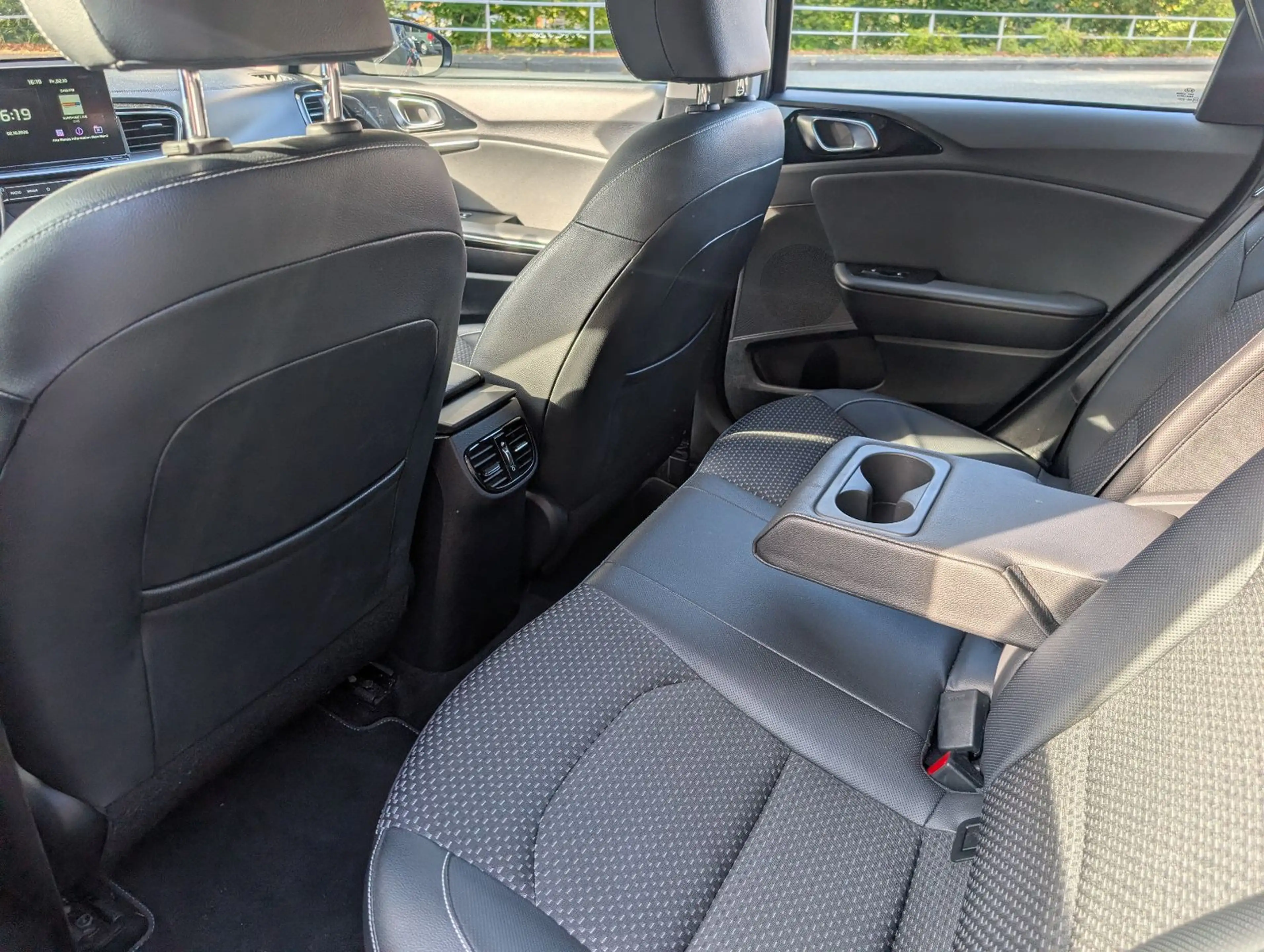 Kia Ceed SW / cee'd SW cee'd 1.4-T SW SPIRIT 2019 AUTOMATIK LED NAVI — photo 11