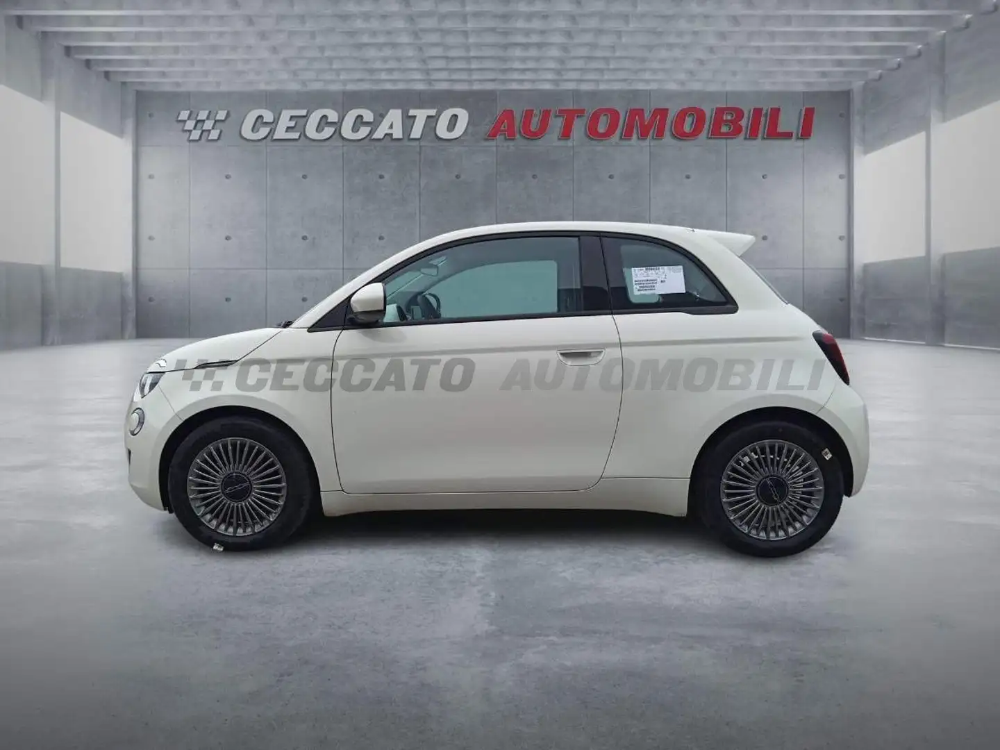 Fiat 500e Nuova 500 Hatchback My23 La Nuova 500 - 190 Berli Bianco - 2