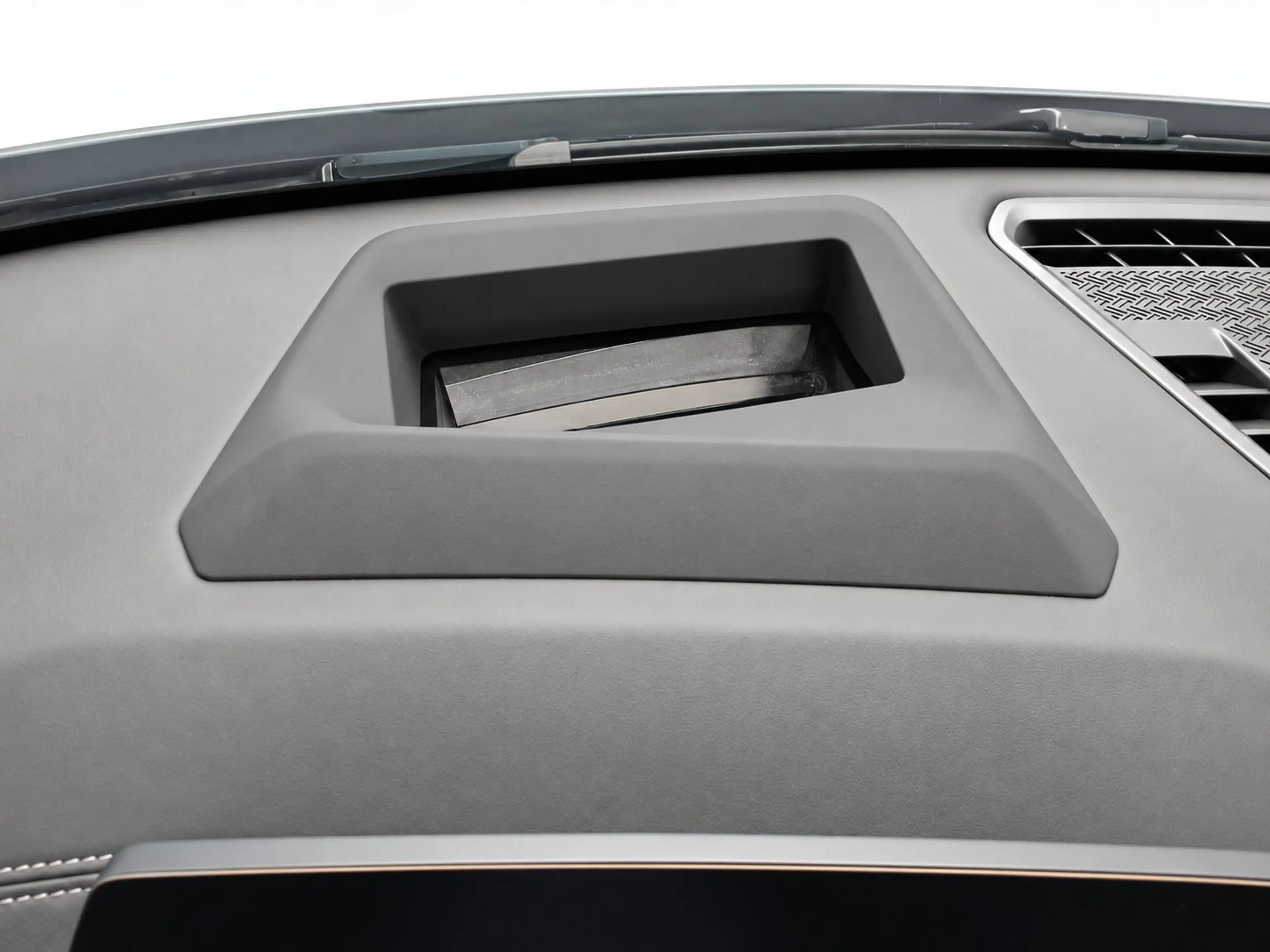 BMW X2 20d xDrive M Sport AHK/ACC/HUD/360°/PANO/20" — photo 10