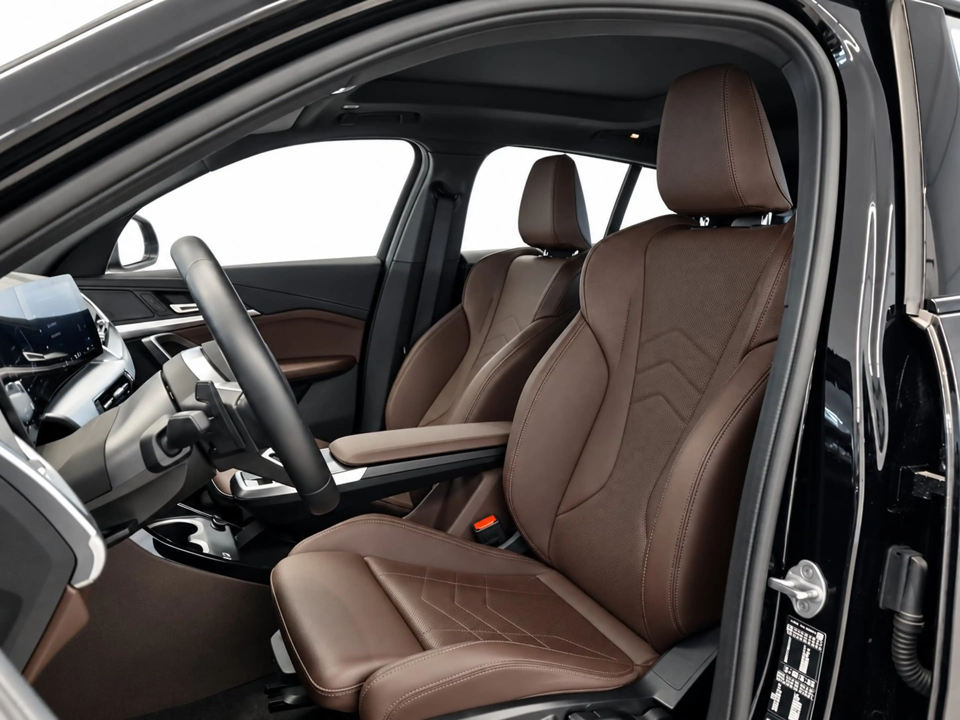 BMW X2 20d xDrive M Sport AHK/ACC/HUD/360°/PANO/20" — photo 4