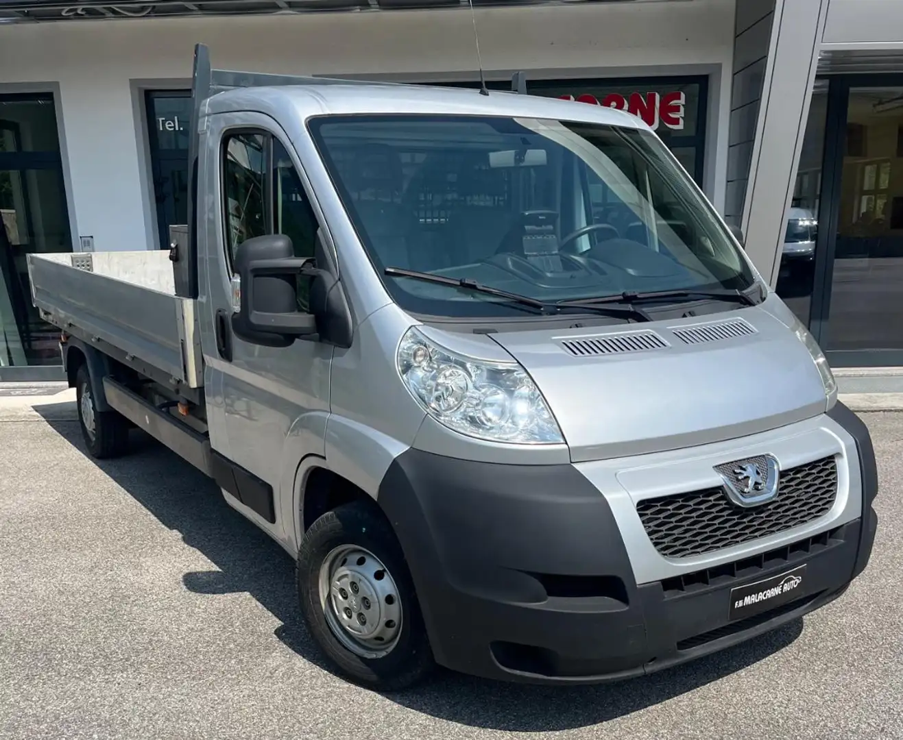Peugeot Boxer 335 3.0 HDi 177CV  Autocarro + IVA Gris - 1