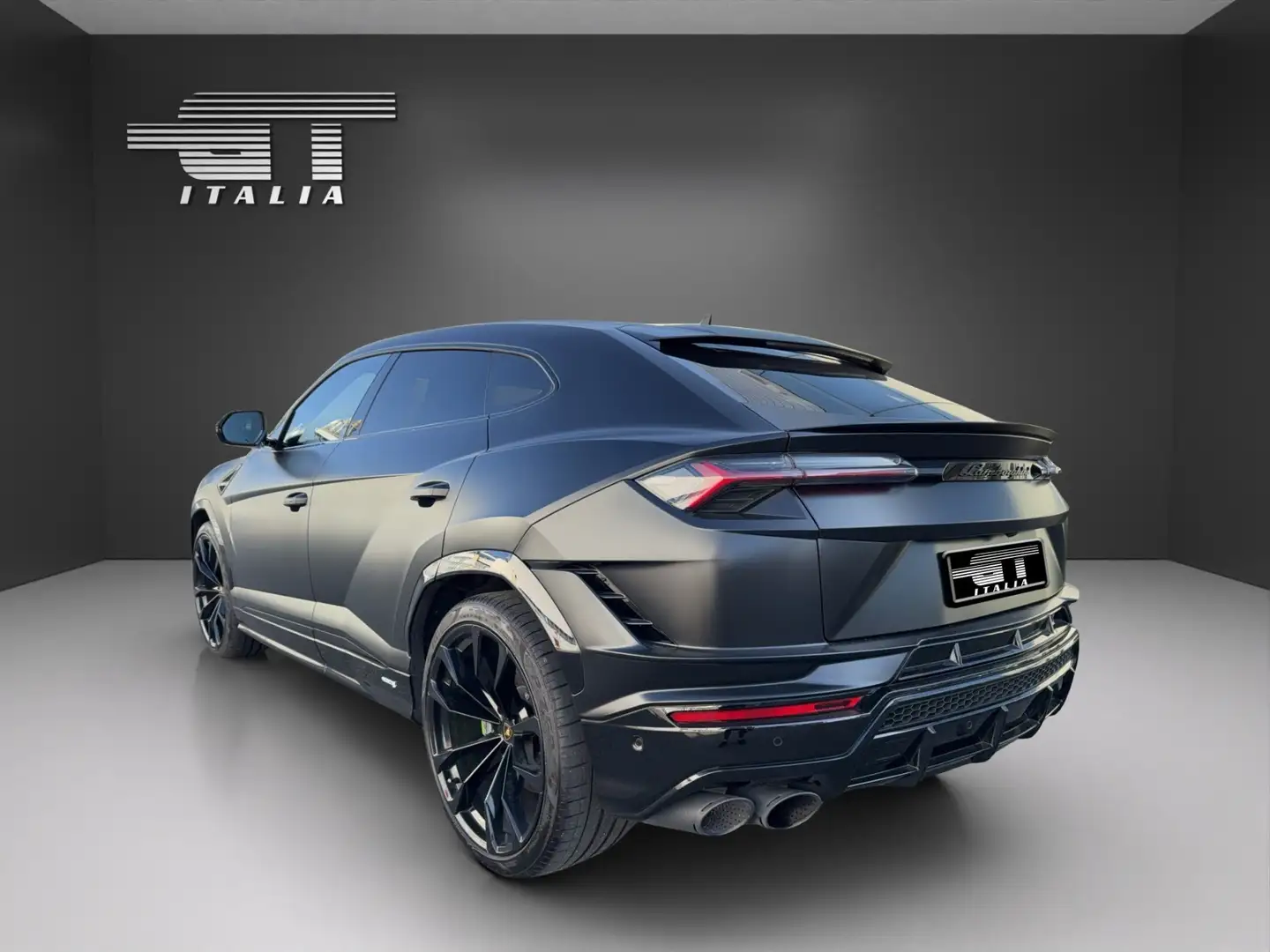 Lamborghini Urus Urus 4.0 S Schwarz - 2