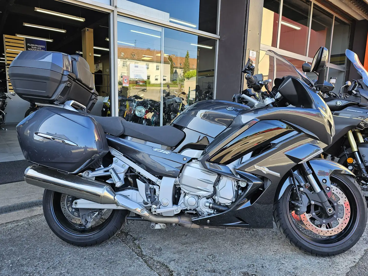 Yamaha FJR 1300 Gris - 1