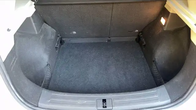 MG ZS view 14
