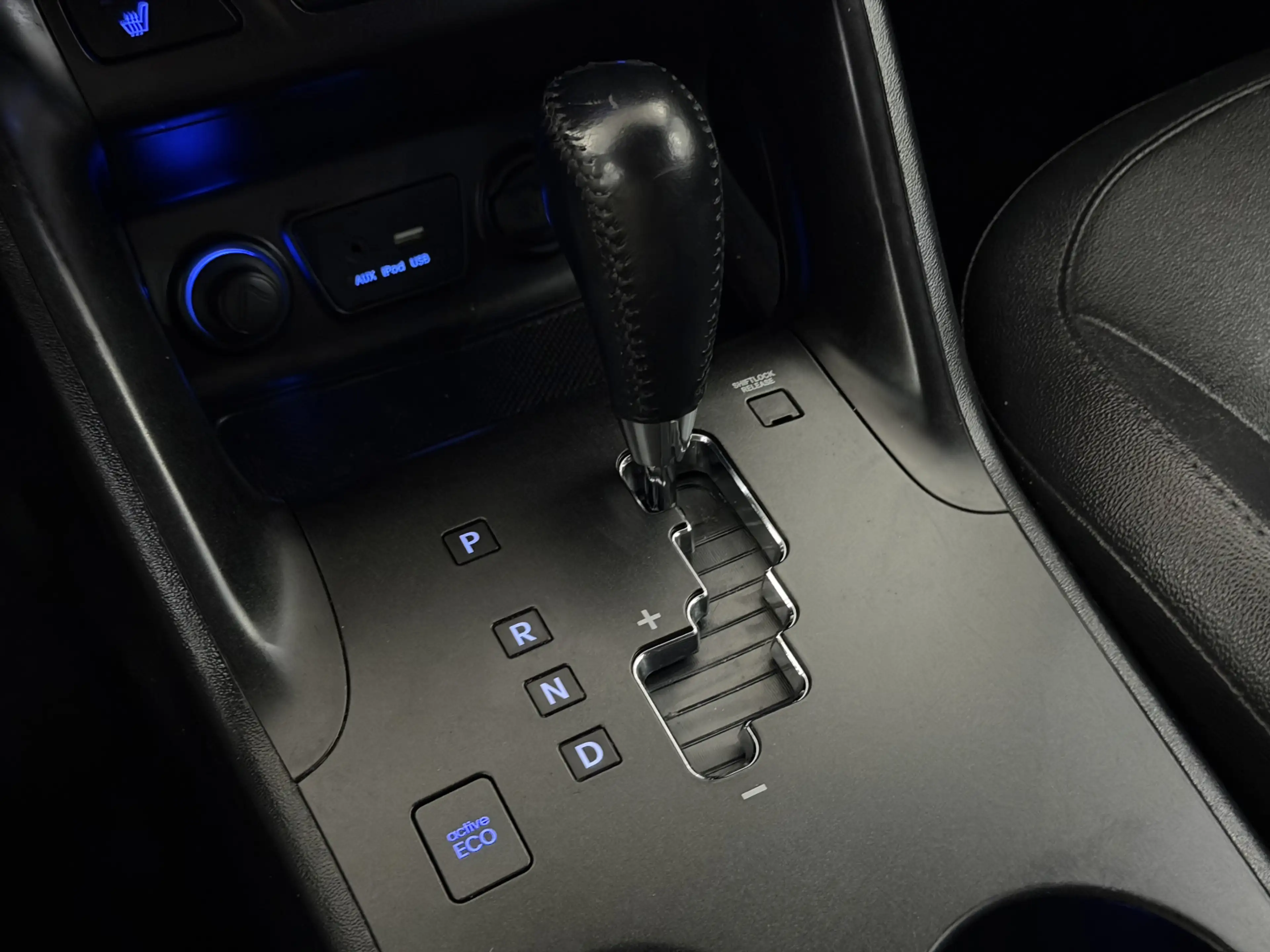 Hyundai iX35 2.0i Business Edition Camera, Navi, Cruise control — photo 14