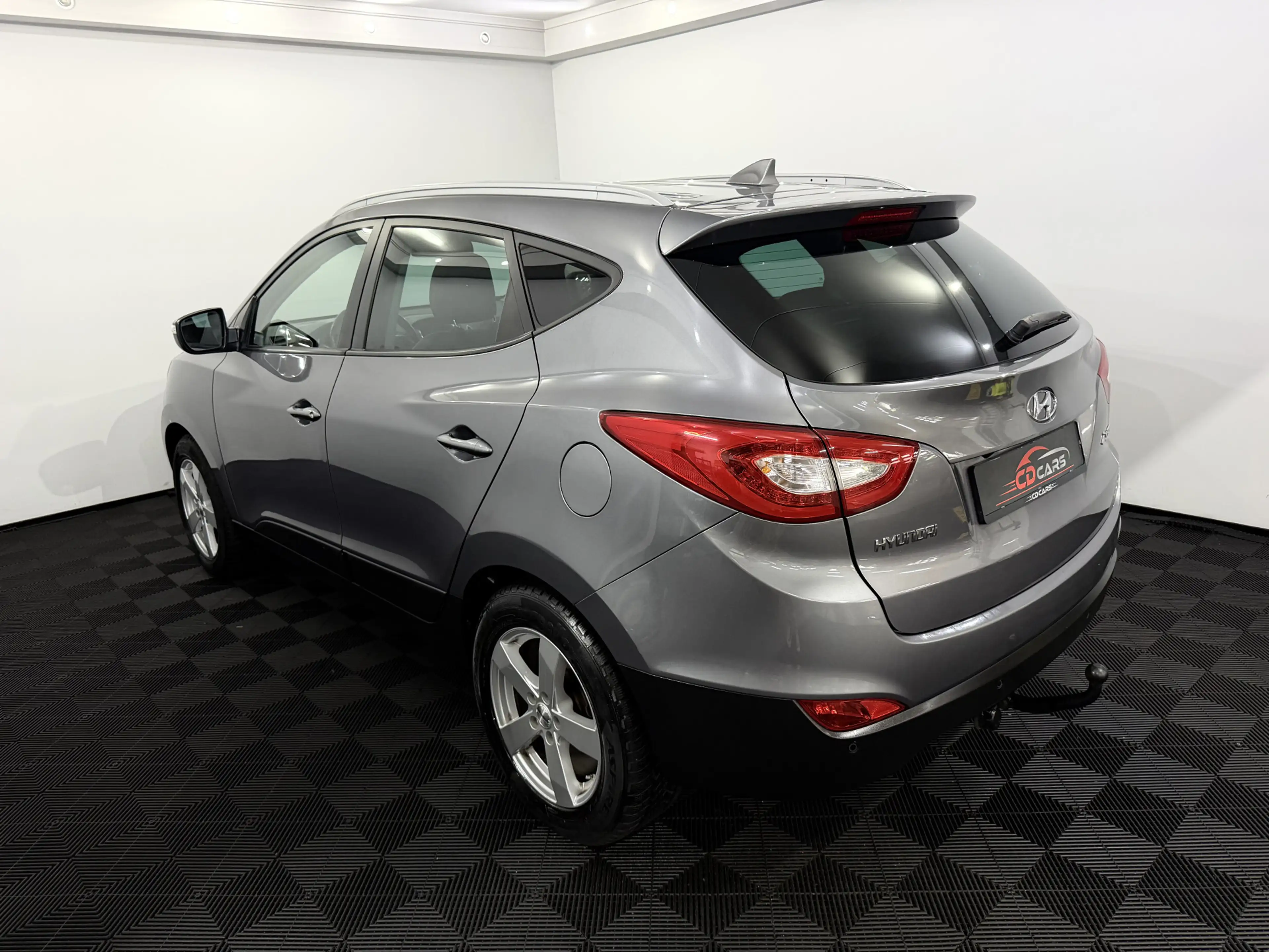 Hyundai iX35 2.0i Business Edition Camera, Navi, Cruise control — photo 4