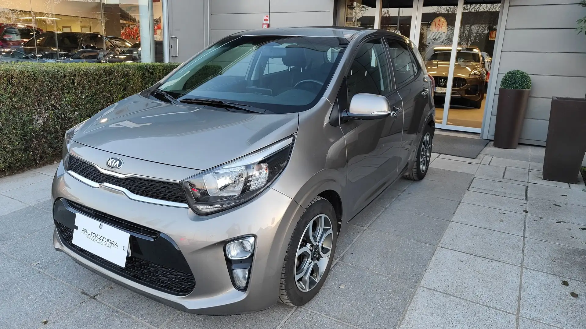 Kia Picanto 1.0 12V EcoGPL 5 porte Style *PROMO AZZURRA* Gris - 1