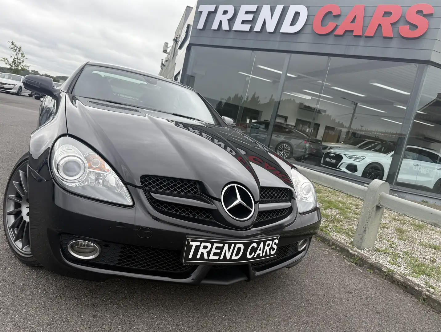 Mercedes-Benz SLK 200 KOMPRESSOR.BOITE AUTO PACK AMG. CUIR H&K GAR.1AN Noir - 1