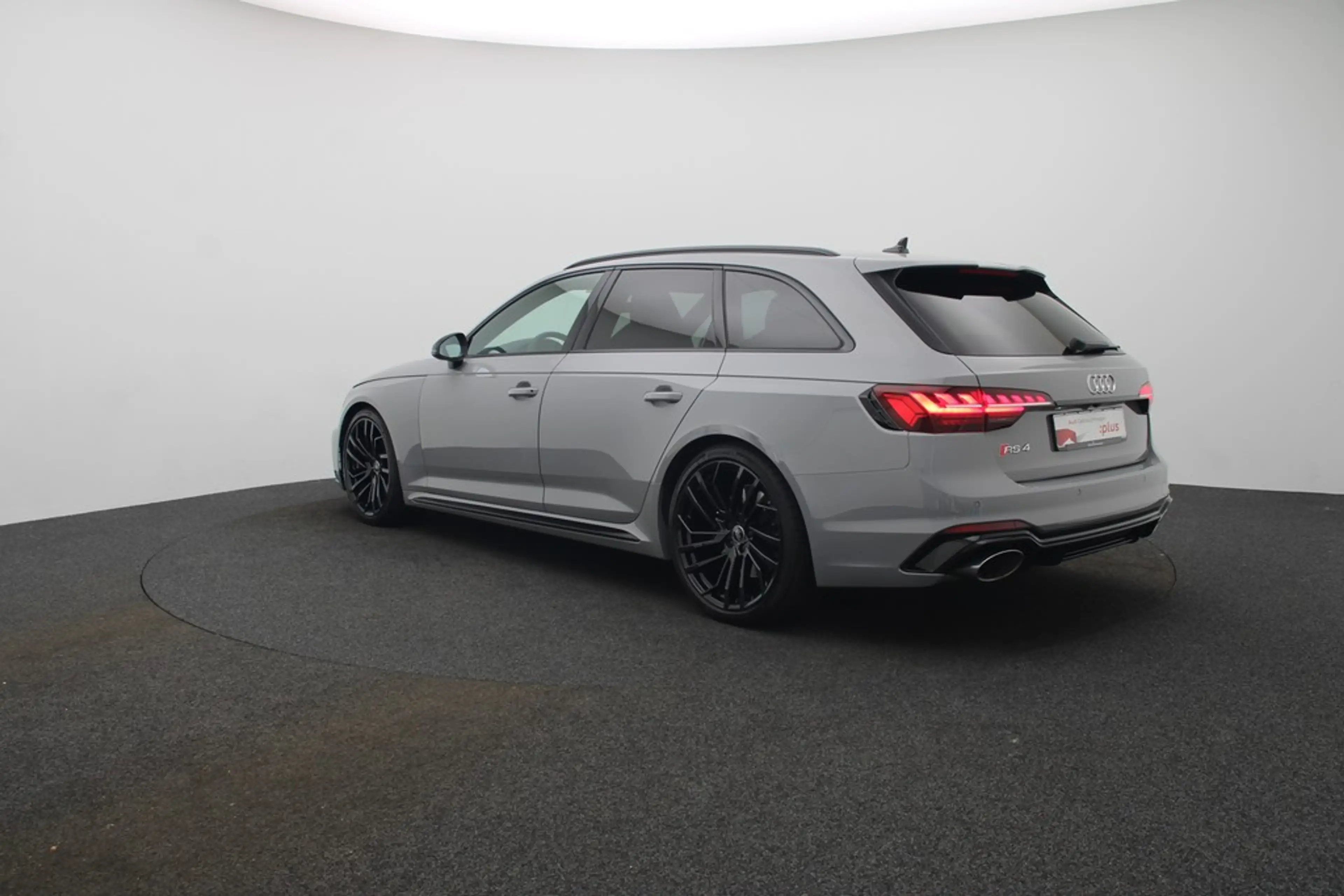 Audi RS4 RS 4 Avant 2.9 TFSI quattro . LED Navi AHK — photo 3