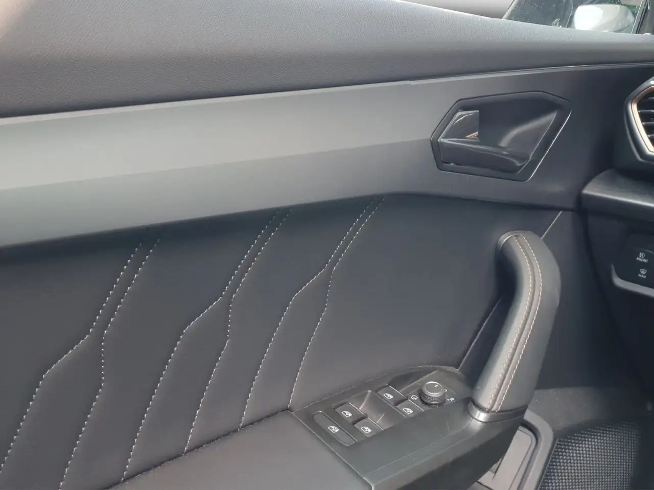 Cupra Formentor 1,5 TSI AHK 360°-Kamera Anhängerkuppl, миниатюра 12