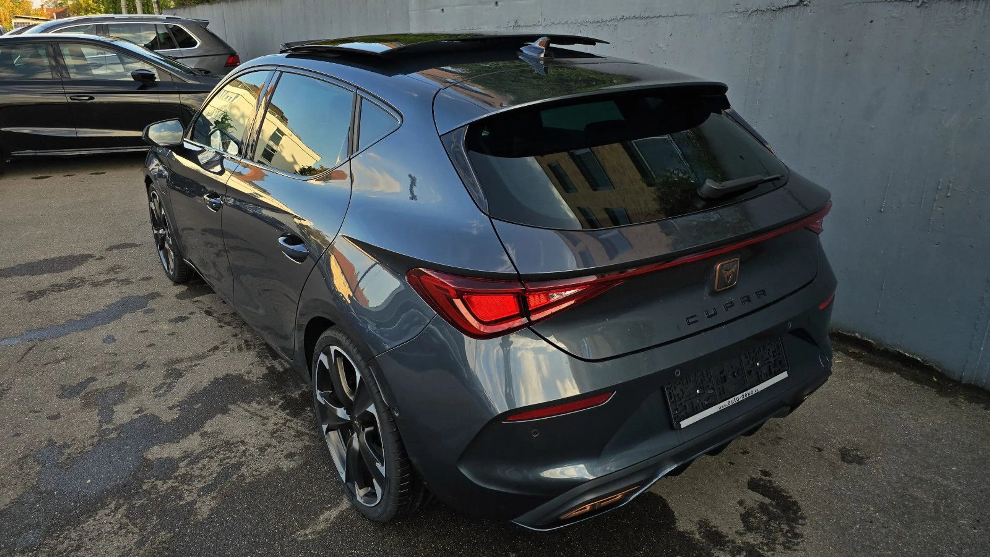 CUPRA Leon 1.4 e-HYBRID VZ DSG Pano/SSL/ACC/Kamera/19 — photo 3