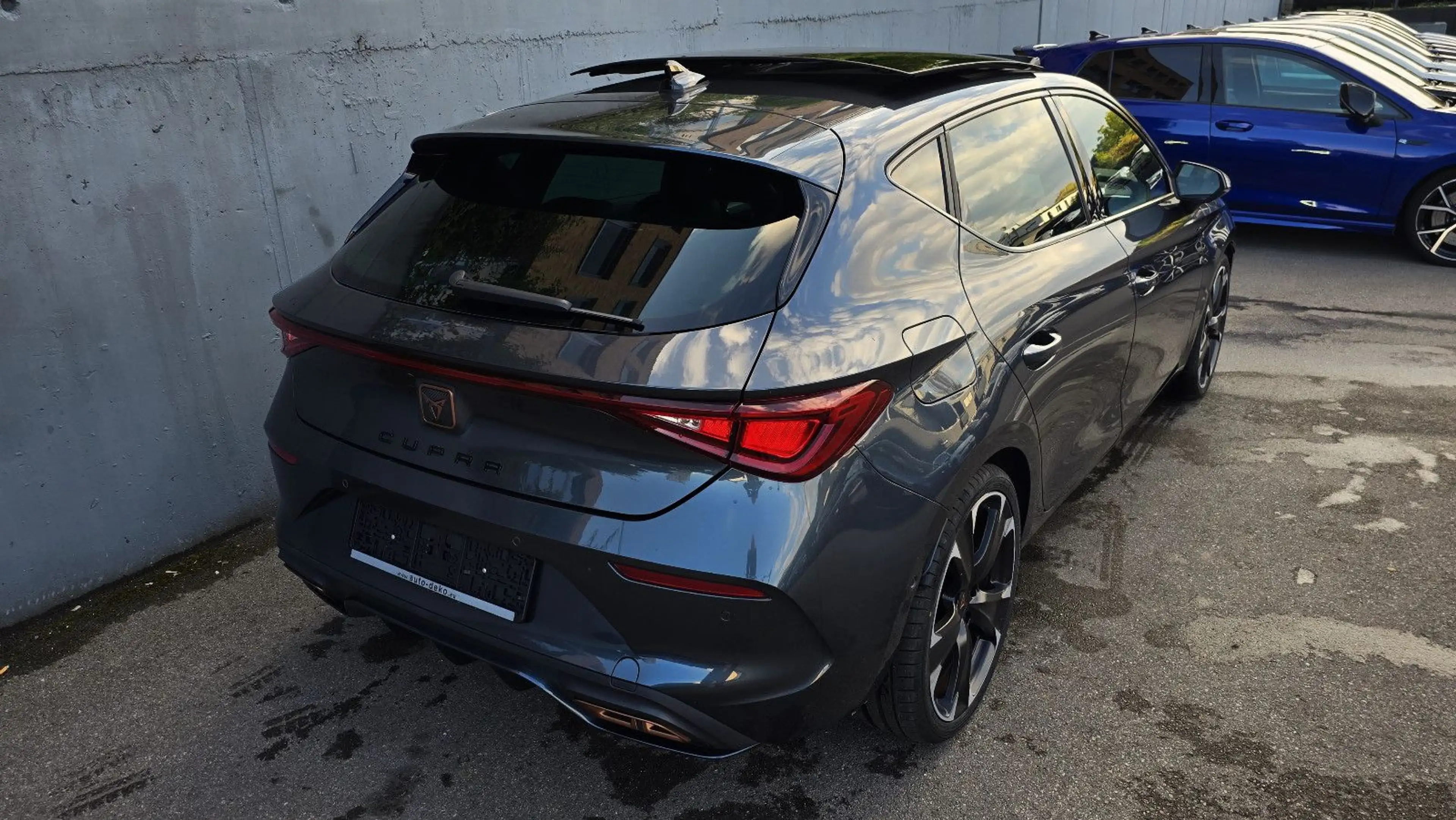 CUPRA Leon 1.4 e-HYBRID VZ DSG Pano/SSL/ACC/Kamera/19 — photo 4