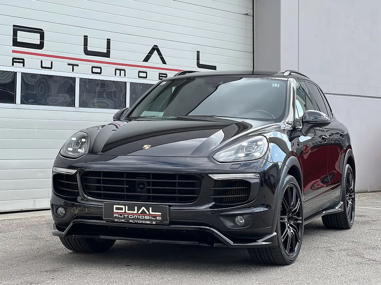 Porsche Cayenne II 3,0 Aut./GTS-LOOK/LED/PANO/BOSE Schwarz - 1