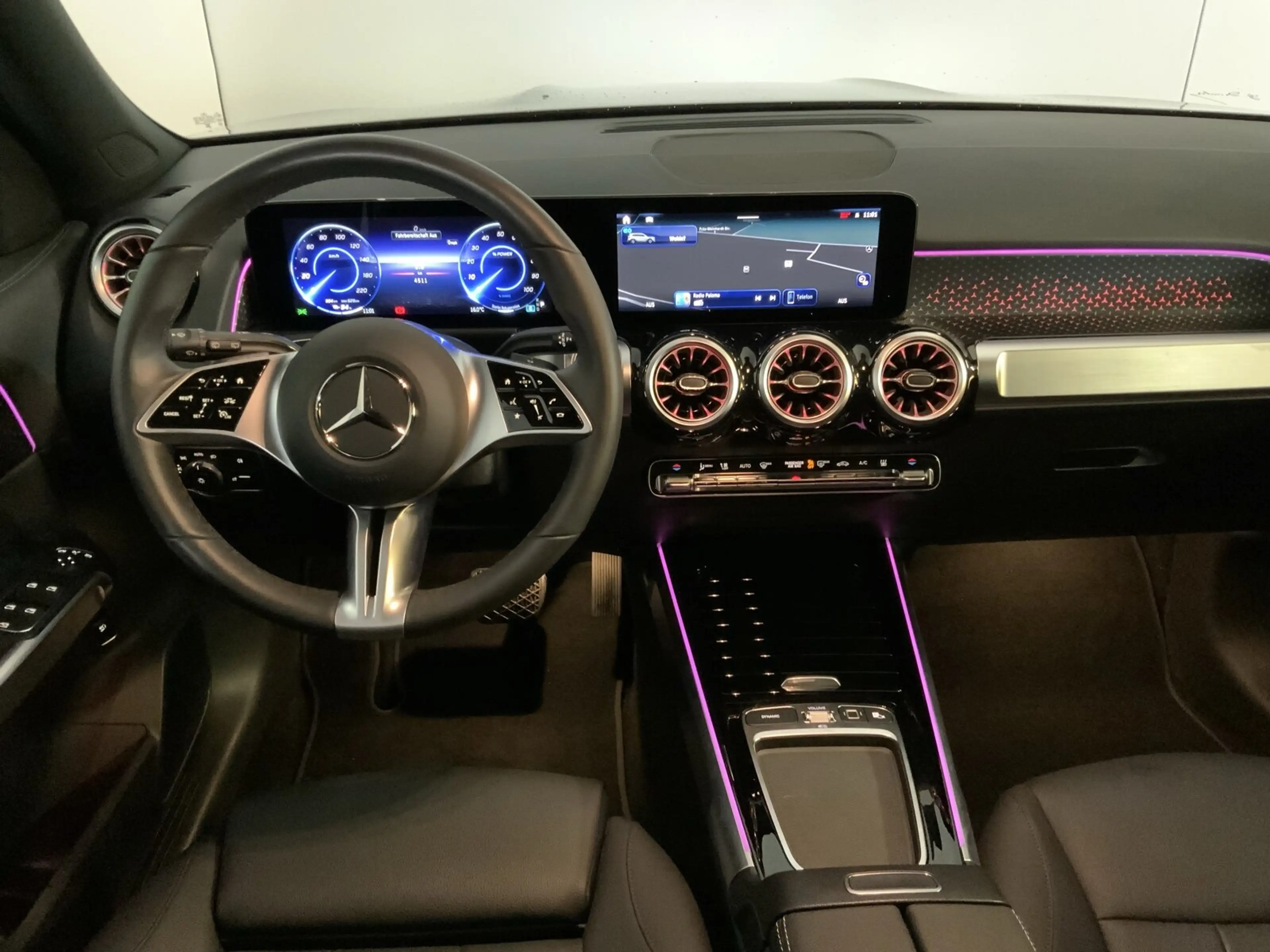 Mercedes-Benz EQB 250 EQB 250+  Progressive Navi/Distronic/Keyless-Go — photo 9