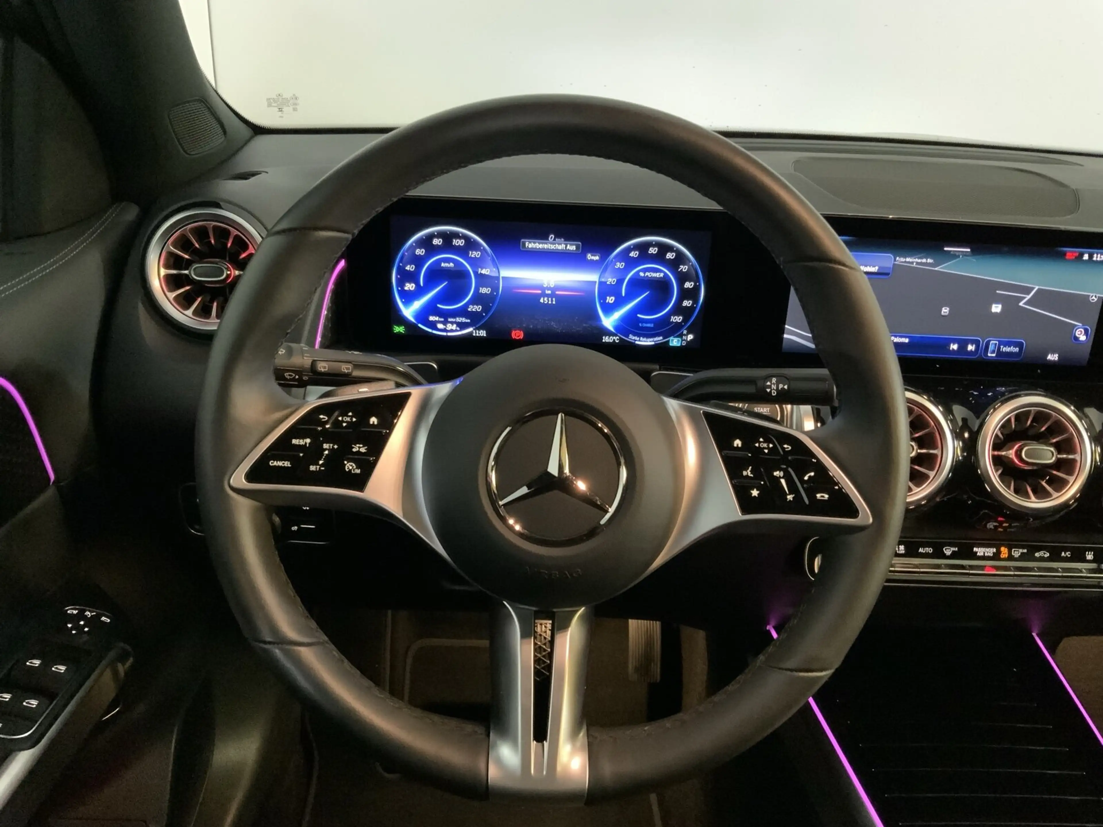 Mercedes-Benz EQB 250 EQB 250+  Progressive Navi/Distronic/Keyless-Go — photo 10