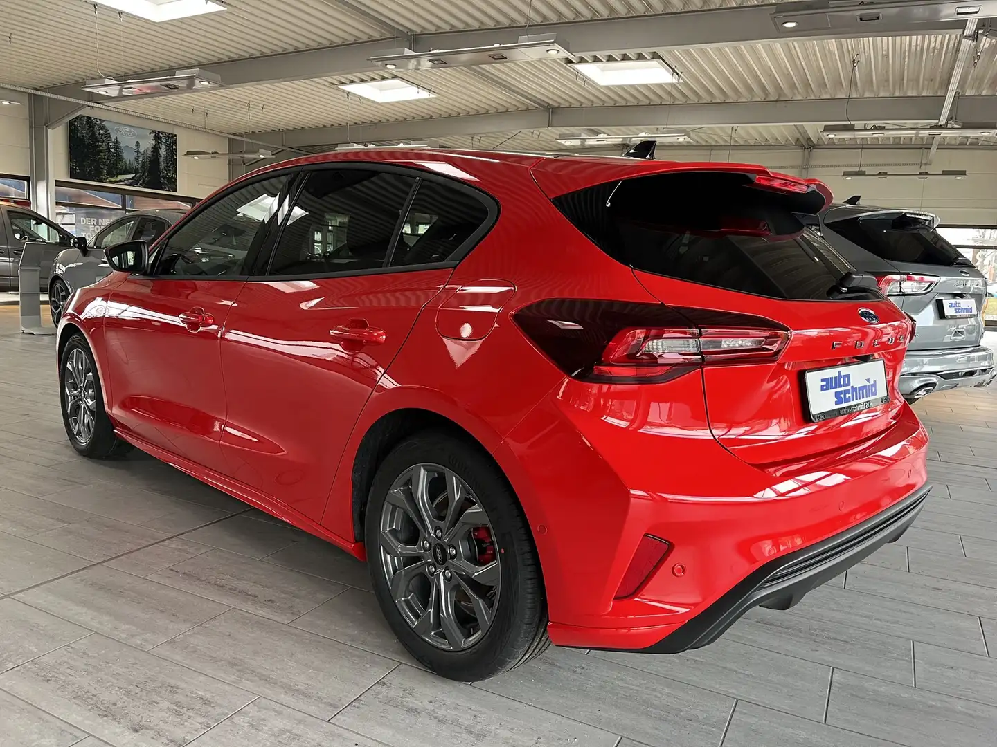 Ford Focus ST-Line + Pano + Styl.-Paket Rood - 2