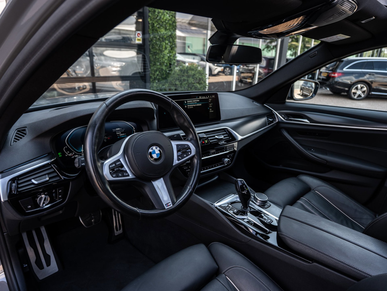BMW 545 5-serie 545e xDrive High Executive | M-Sport | Pan — photo 15