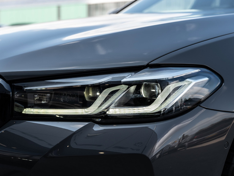 BMW 545 5-serie 545e xDrive High Executive | M-Sport | Pan — photo 11