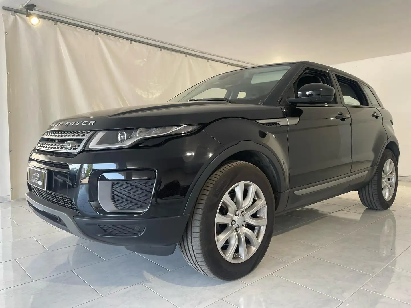Land Rover Range Rover Evoque 2018 2.0 TD4 150 CV DYNAMIC - 2