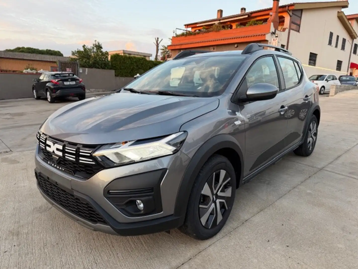 Dacia Sandero Sandero Stepway 1.0 TCe ECO-G Expression Grigio - 1