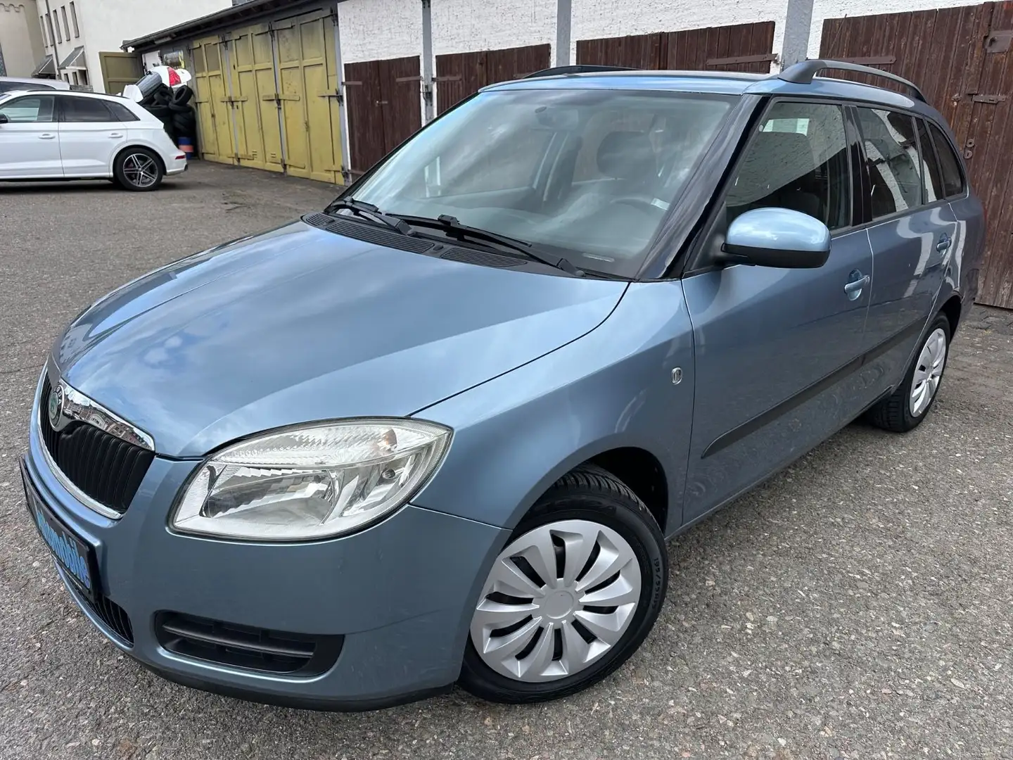 Skoda Fabia Kombi Tempo Mobilitätsgarantie TOP Bleu - 2