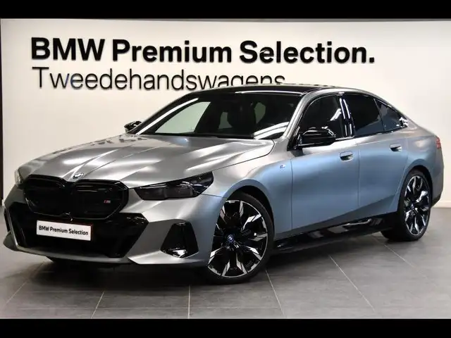 BMW i5 M60 xDrive M PACK PRO TREKHAAK