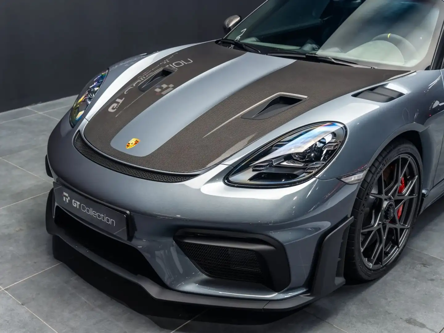 Porsche 718 spyder RS - 2