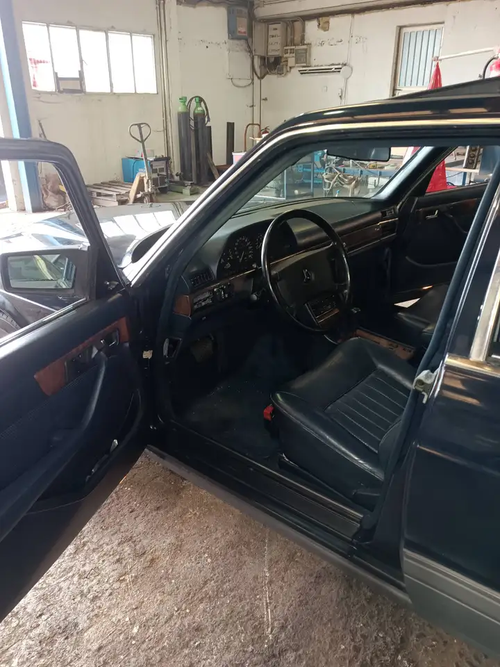Mercedes-Benz 560 SEL ECE 300CV, foto 12