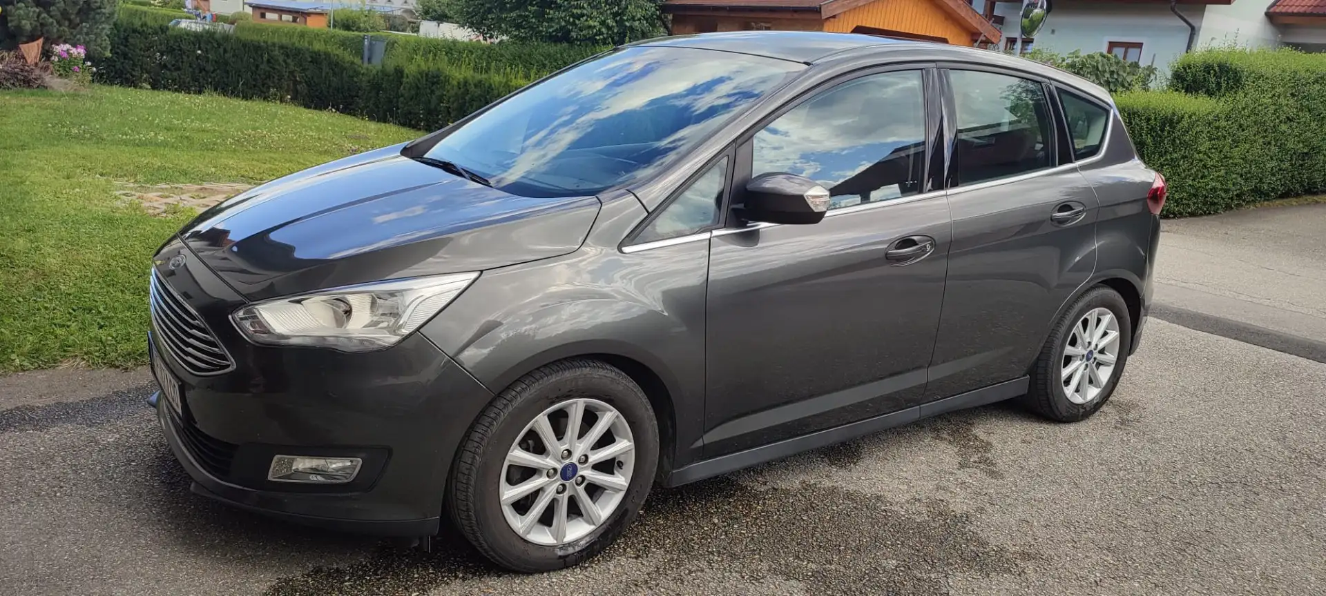 Ford C-Max Titanium - 1