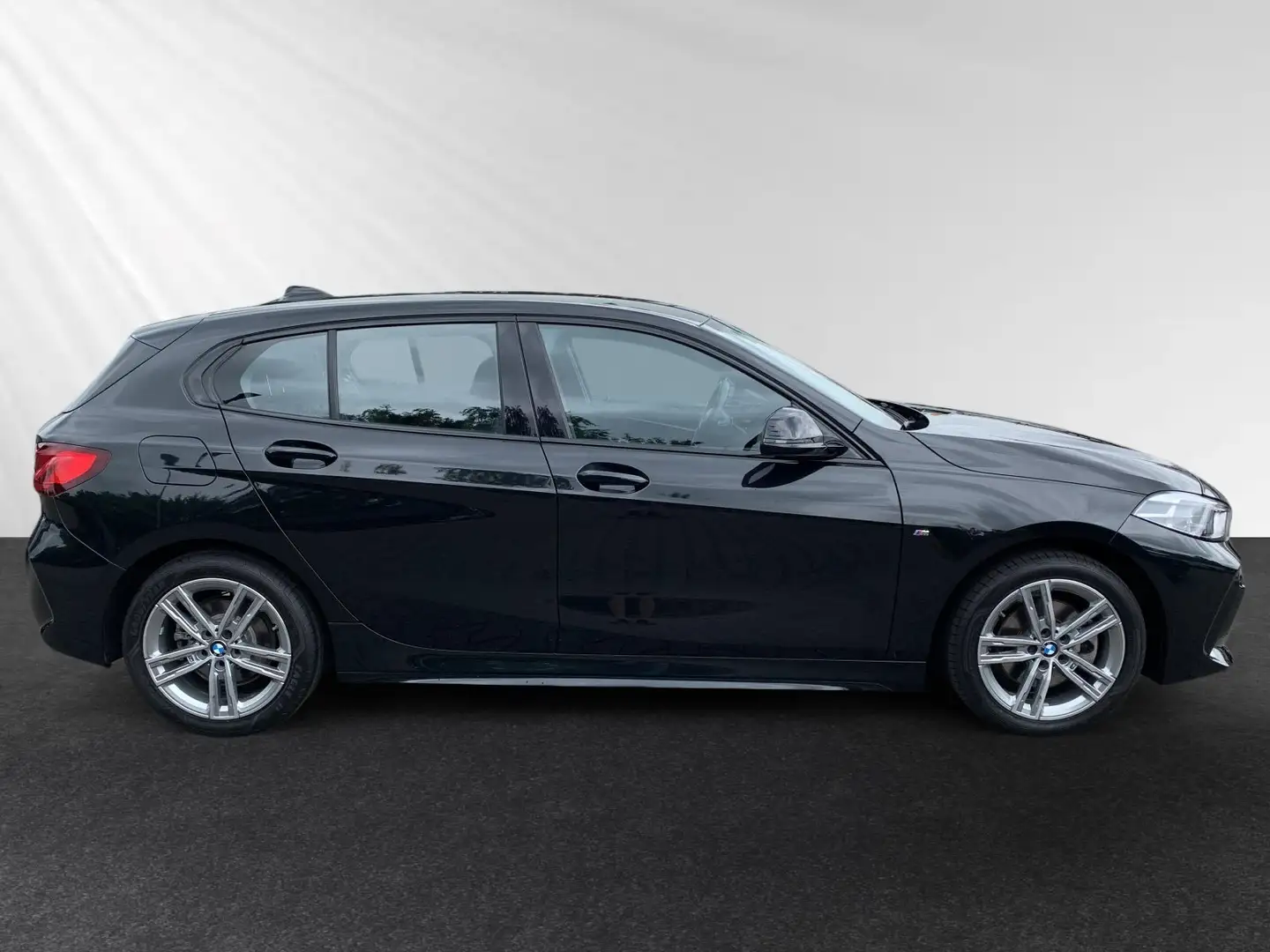 BMW 118 i M Sportpaket|LiveCockpitProf.|LED Schwarz - 2