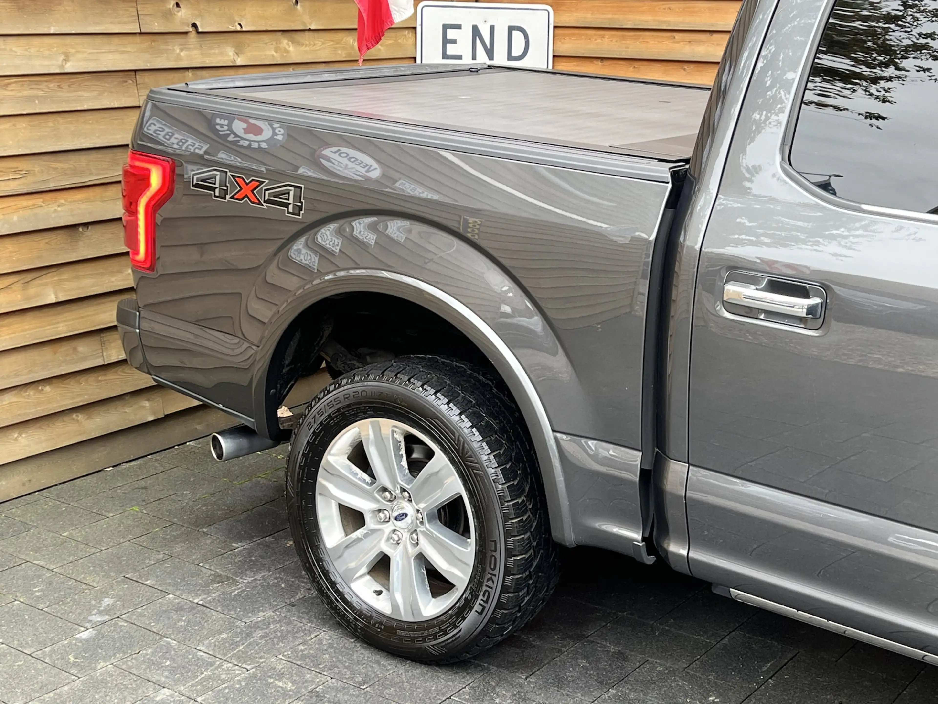 Ford F 150 Platinum 3.5 EcoB. 4x4 AHK Pano Leder Navi — photo 9