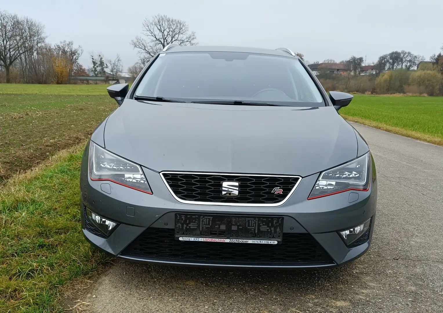 SEAT Leon ST FR 2,0 TDI CR Start-Stopp DSG - 2