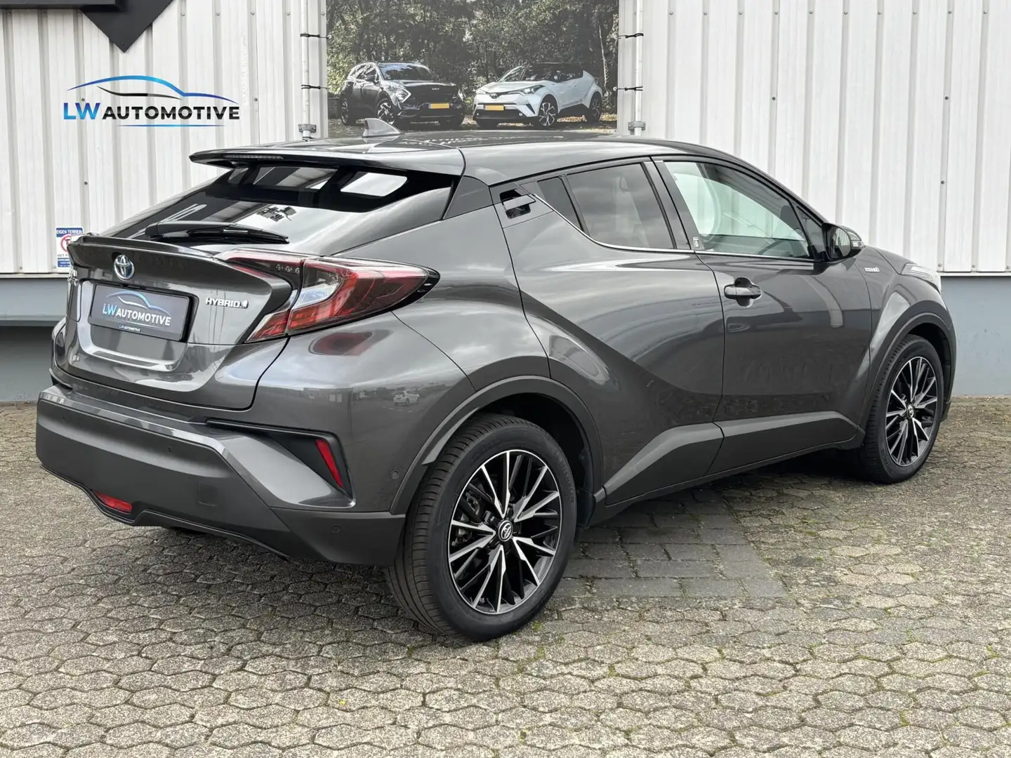 Toyota C-HR 1.8 Hybrid Style | Full LED | Dodehoek | Stoel+stu Grijs - 2