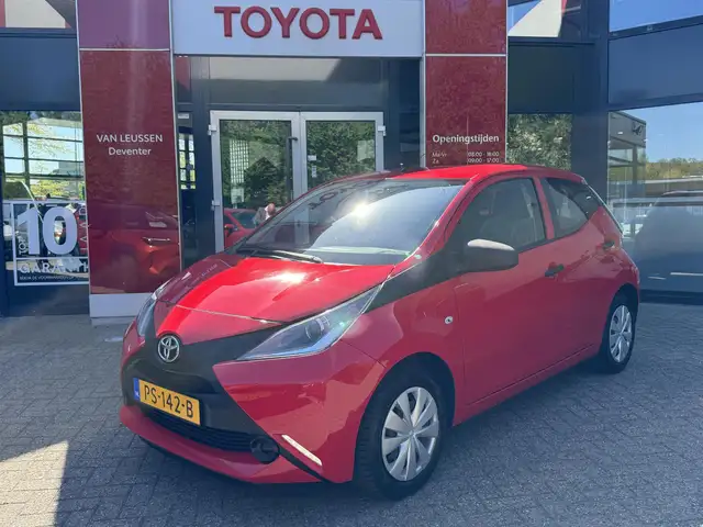 Toyota Aygo X X-FUN 5-DEURS NL-AUTO AIRCO RADIO