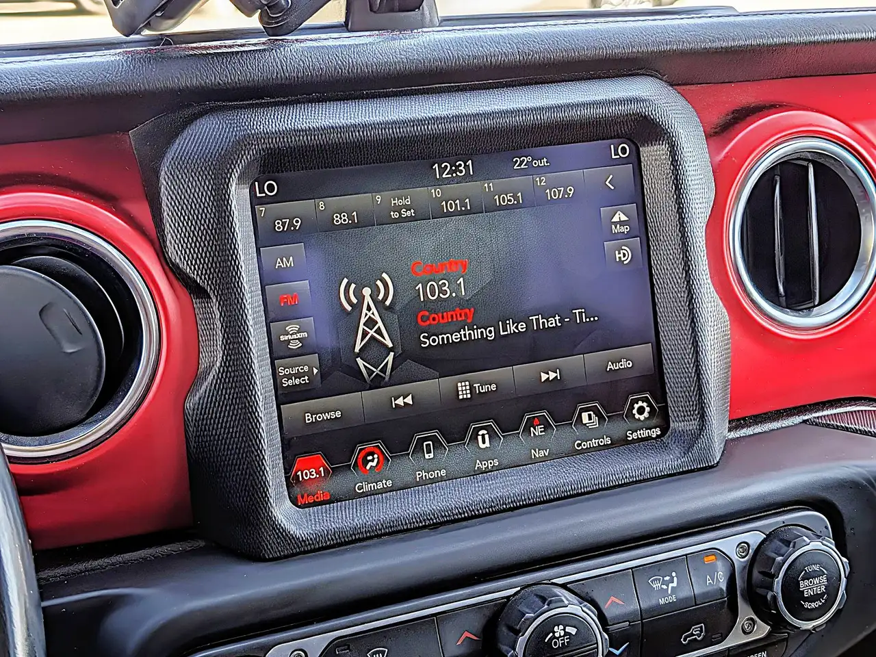 Jeep Gladiator снимка Jeep Gladiator