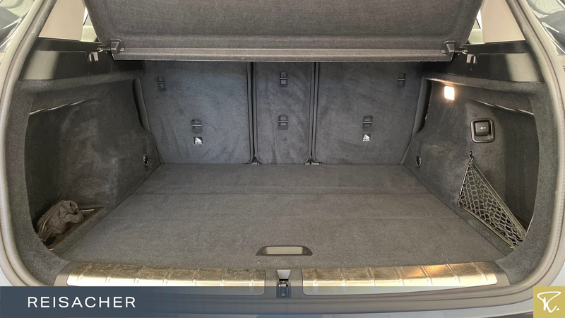 BMW X1 sDrive18i Aut. xLine AHK Navi SHZ LED 19"LM — photo 10