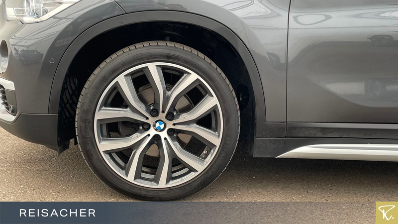 BMW X1 sDrive18i Aut. xLine AHK Navi SHZ LED 19"LM — photo 3