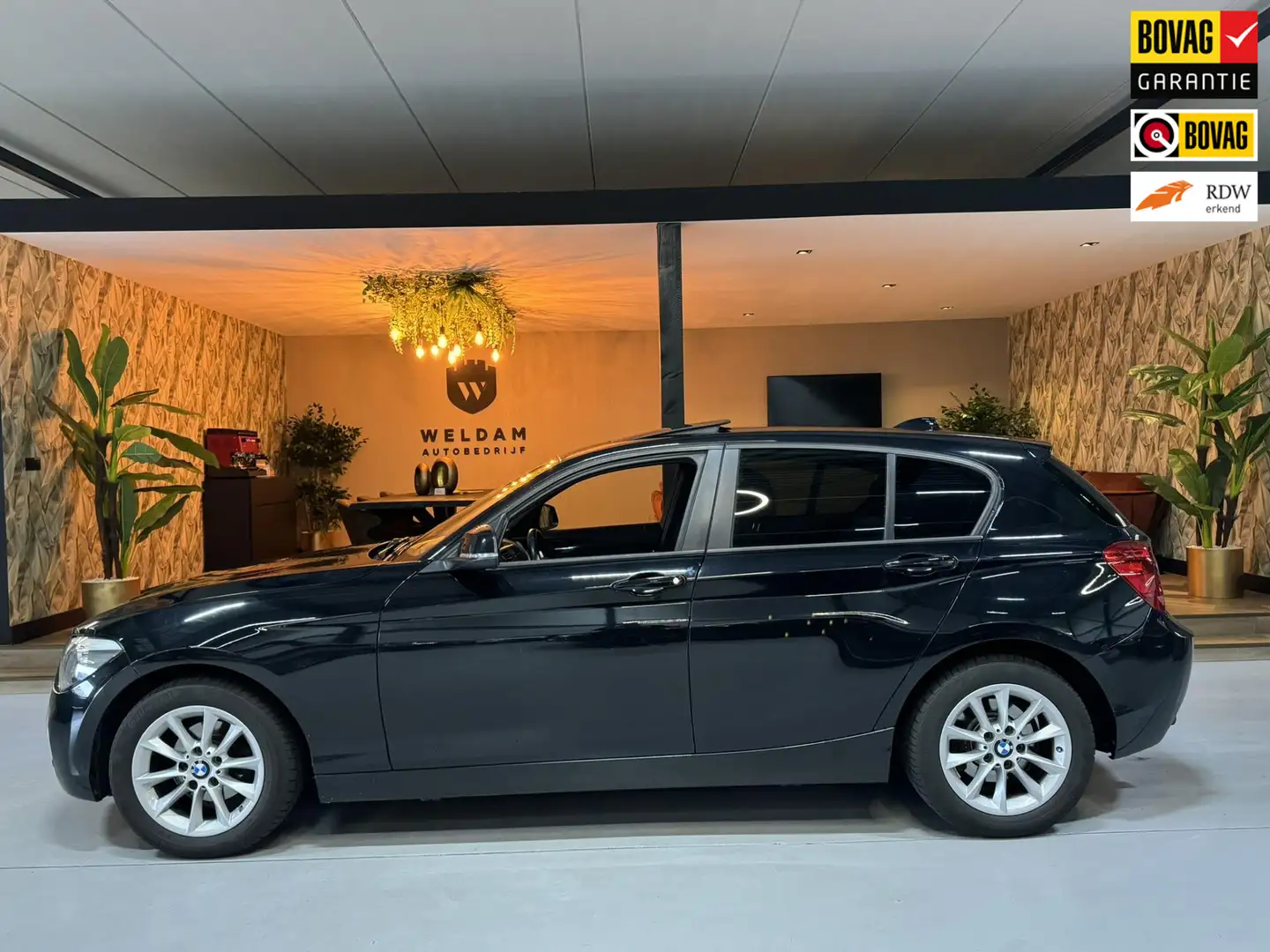 BMW 116 1-serie 116i High Executive Garantie Pano StoelVW Noir - 1