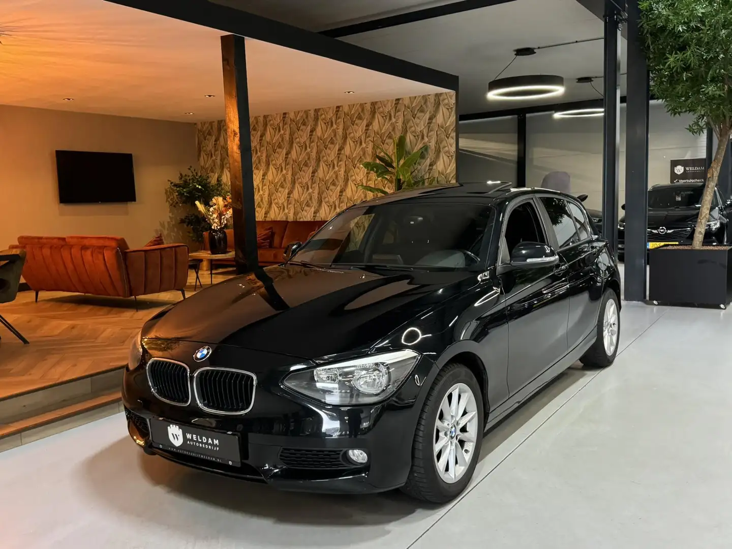 BMW 116 1-serie 116i High Executive Garantie Pano StoelVW Noir - 2