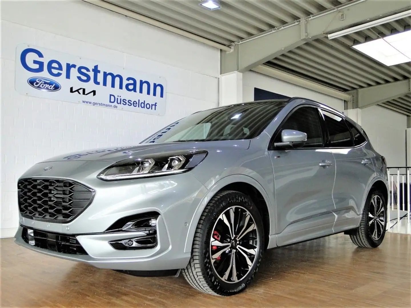 Ford Kuga 1.5 EcoBoost ST-LINE X AGR-Sitze Panorama Argent - 1