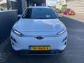 Hyundai KONA EV Premium 64 kWh SUBSIDIE Stoel vent/verw, Leer, Wit - thumbnail 3