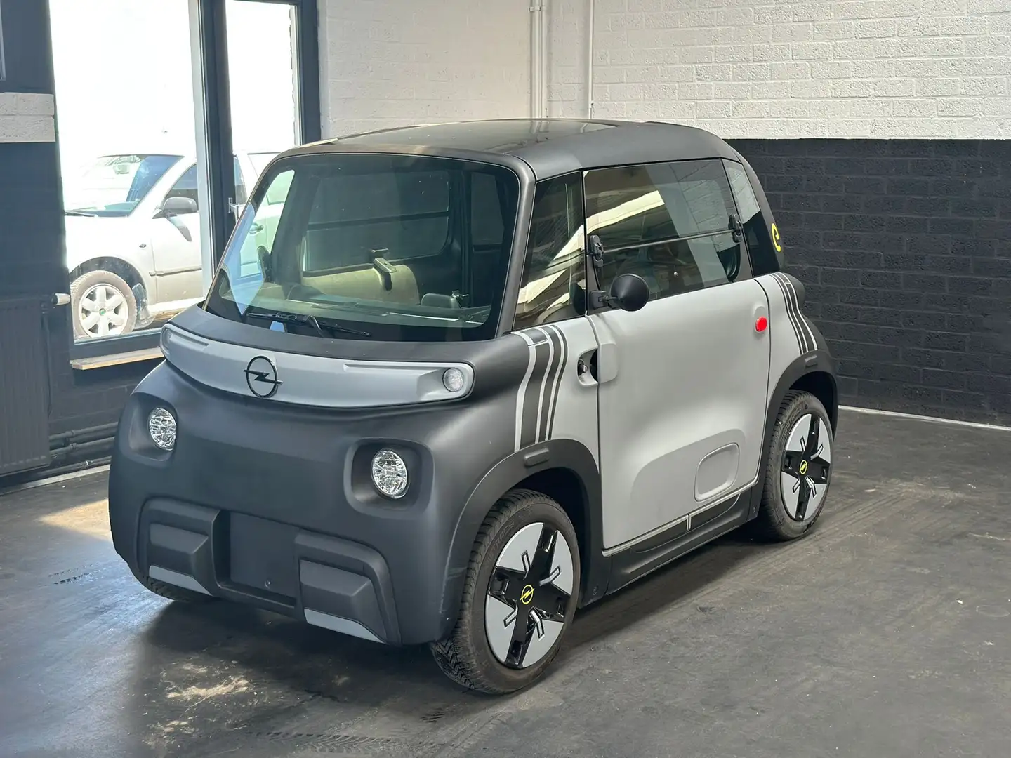 Opel Rocks-e Brommobiel |BTW|netjes Grijs - 2