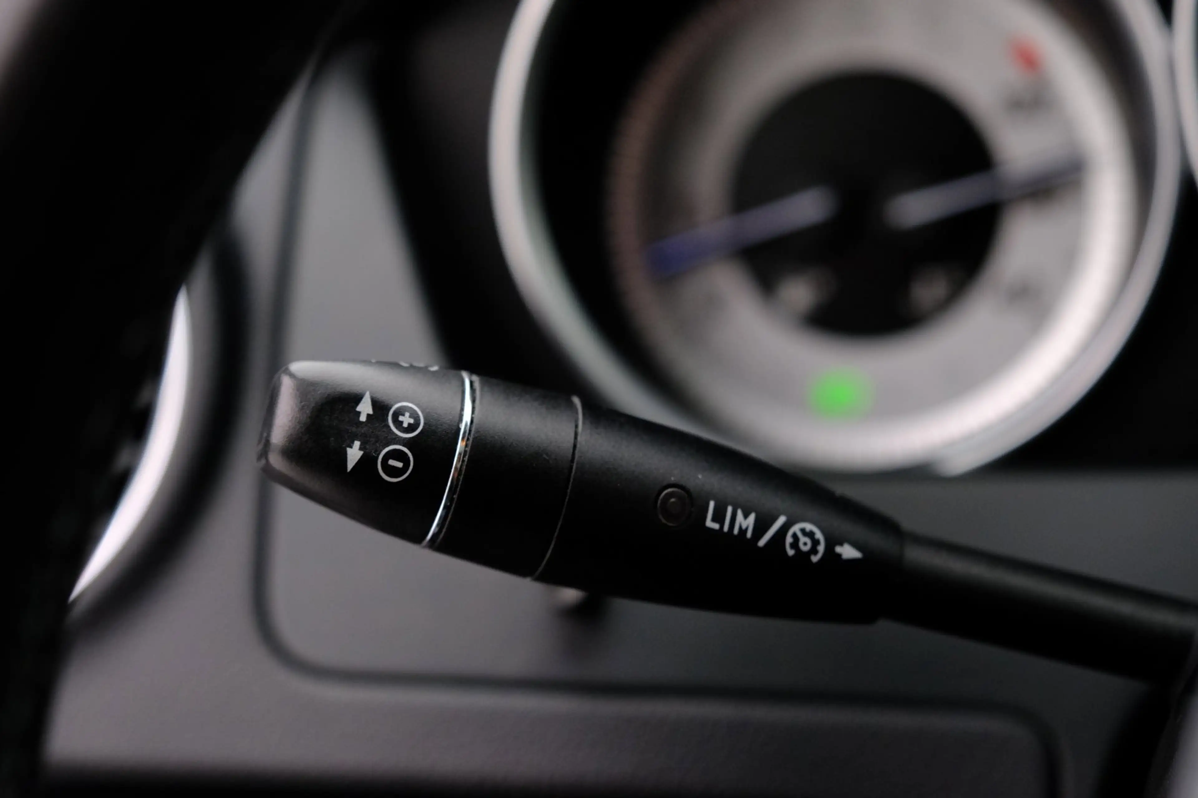 Mercedes-Benz C 180 Avantgarde AMG-Line Aut. Leer|Clima|Zonnedak|Xenon — photo 15
