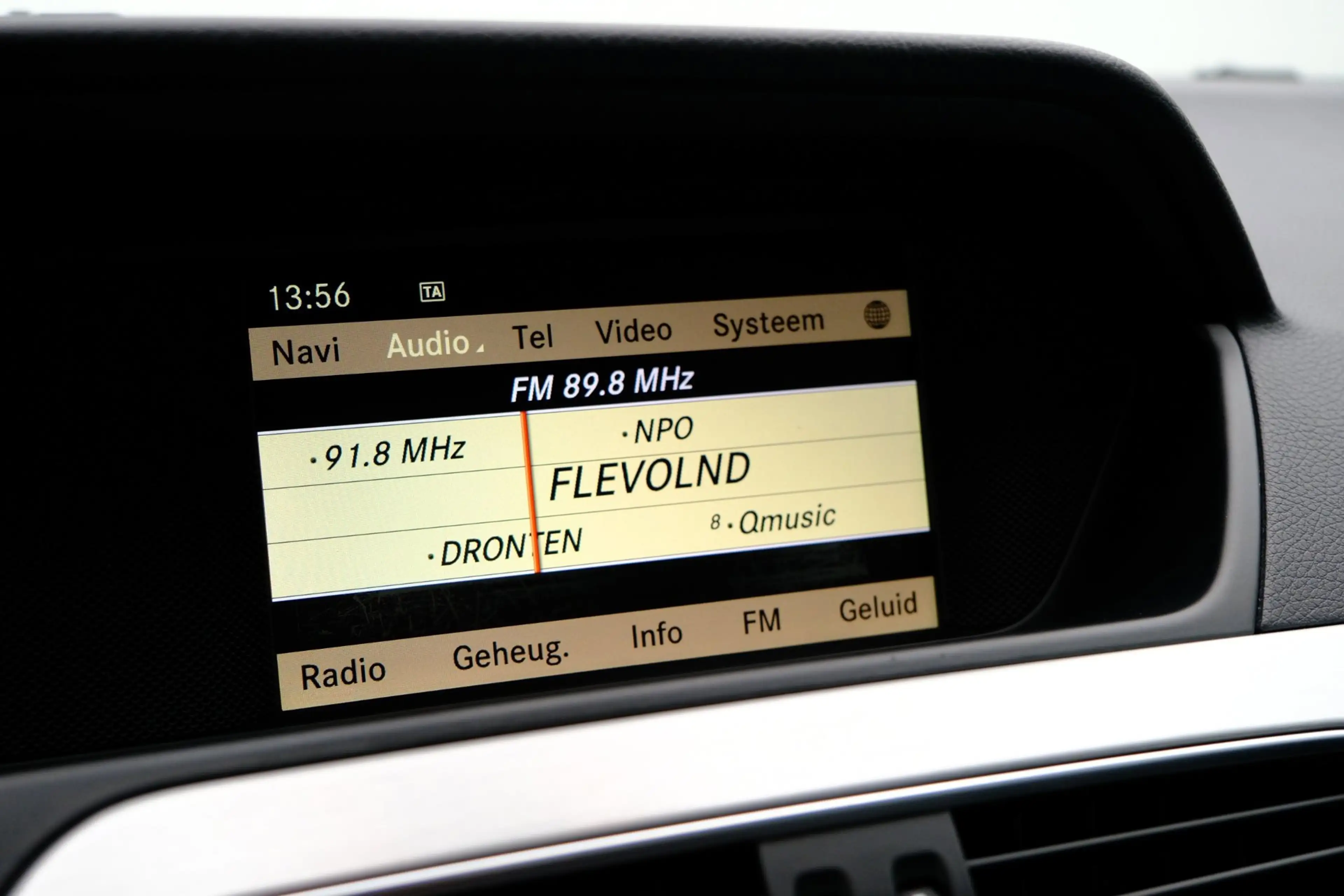 Mercedes-Benz C 180 Avantgarde AMG-Line Aut. Leer|Clima|Zonnedak|Xenon — photo 14