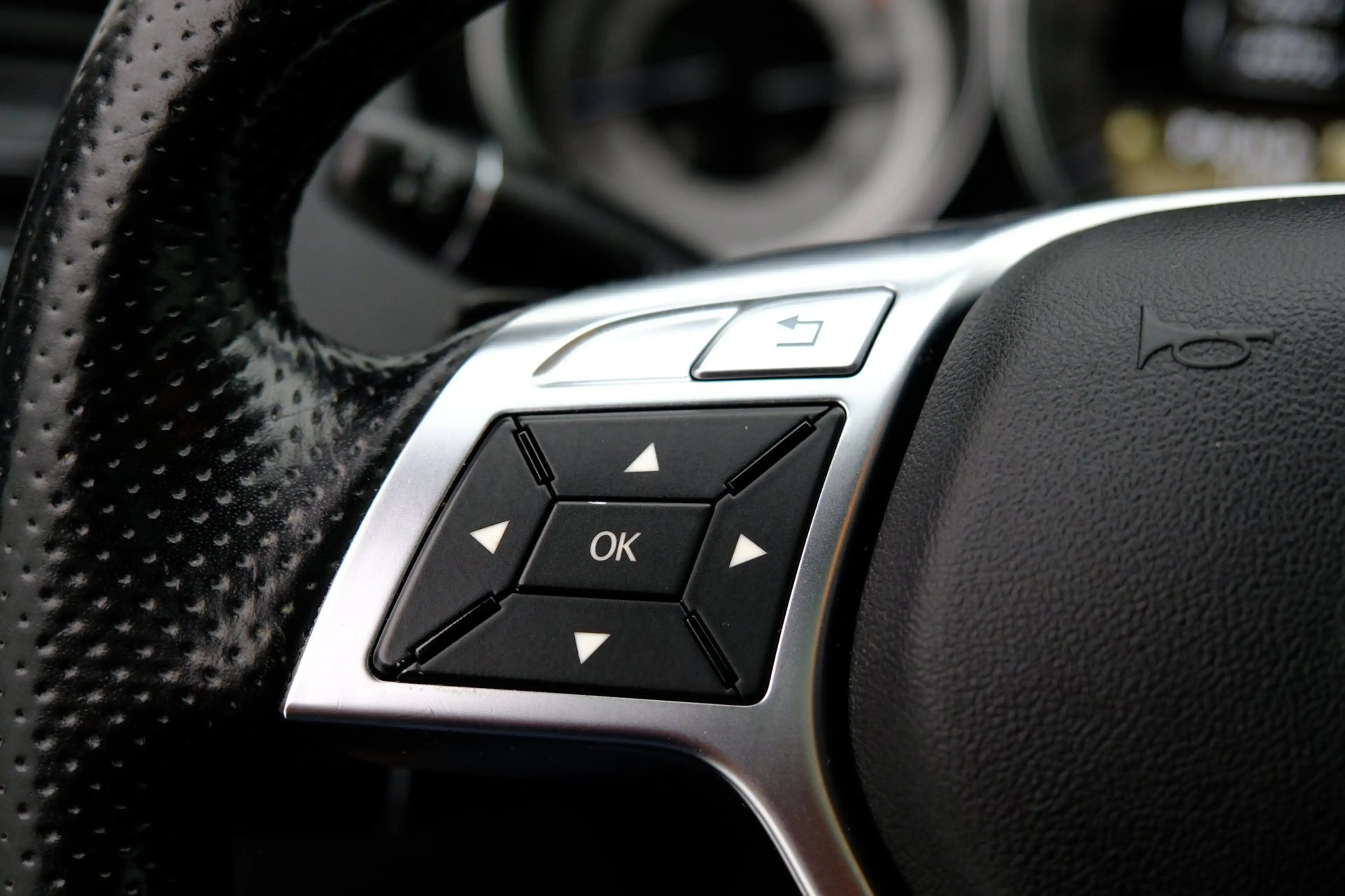 Mercedes-Benz C 180 Avantgarde AMG-Line Aut. Leer|Clima|Zonnedak|Xenon — photo 20
