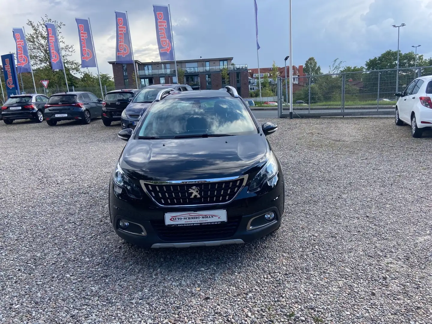 Peugeot 2008 Allure Schwarz - 1