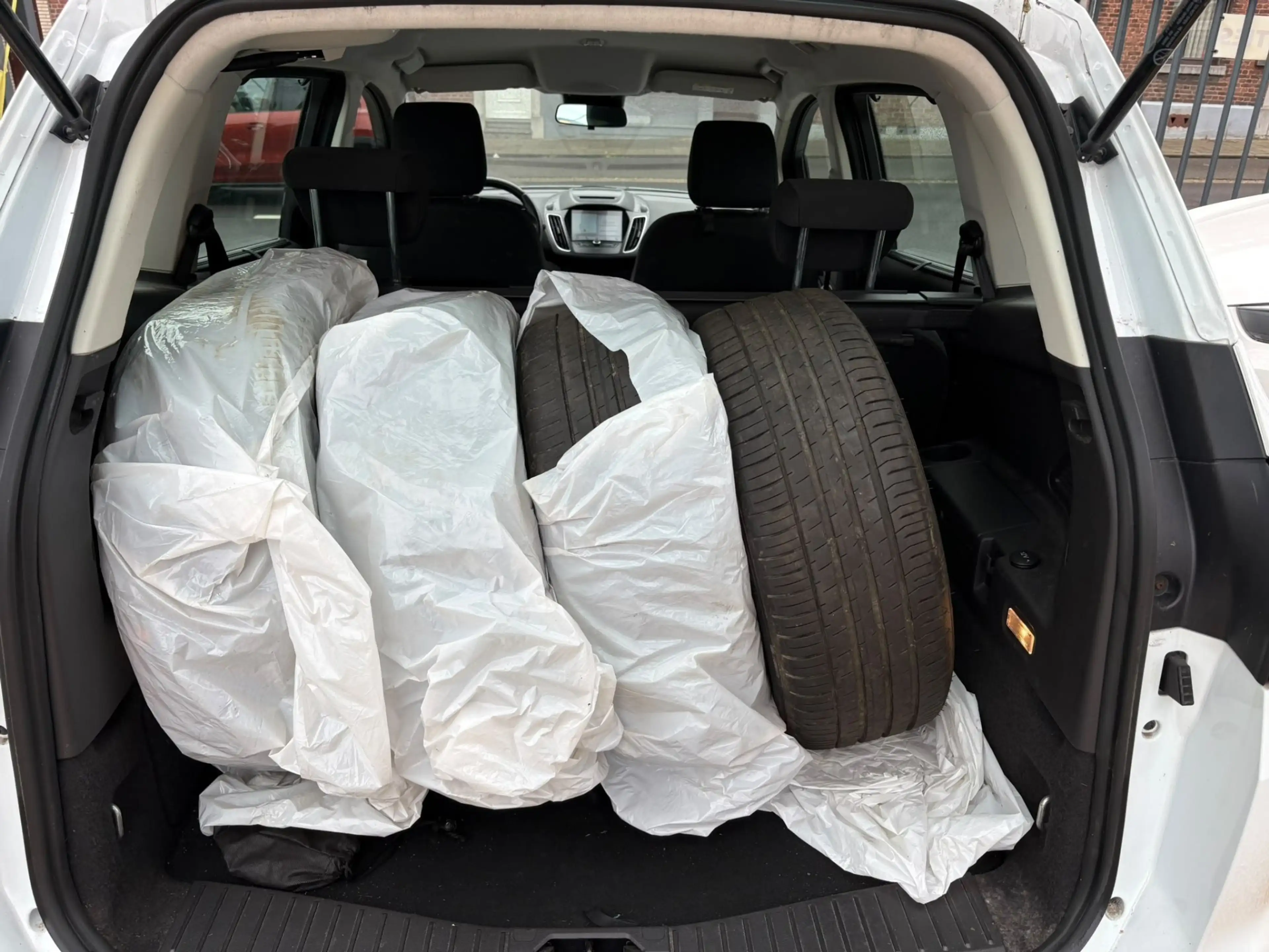 Ford C-Max C-Max 1.0 EcoBoost Business Class (EU6.2) — photo 13