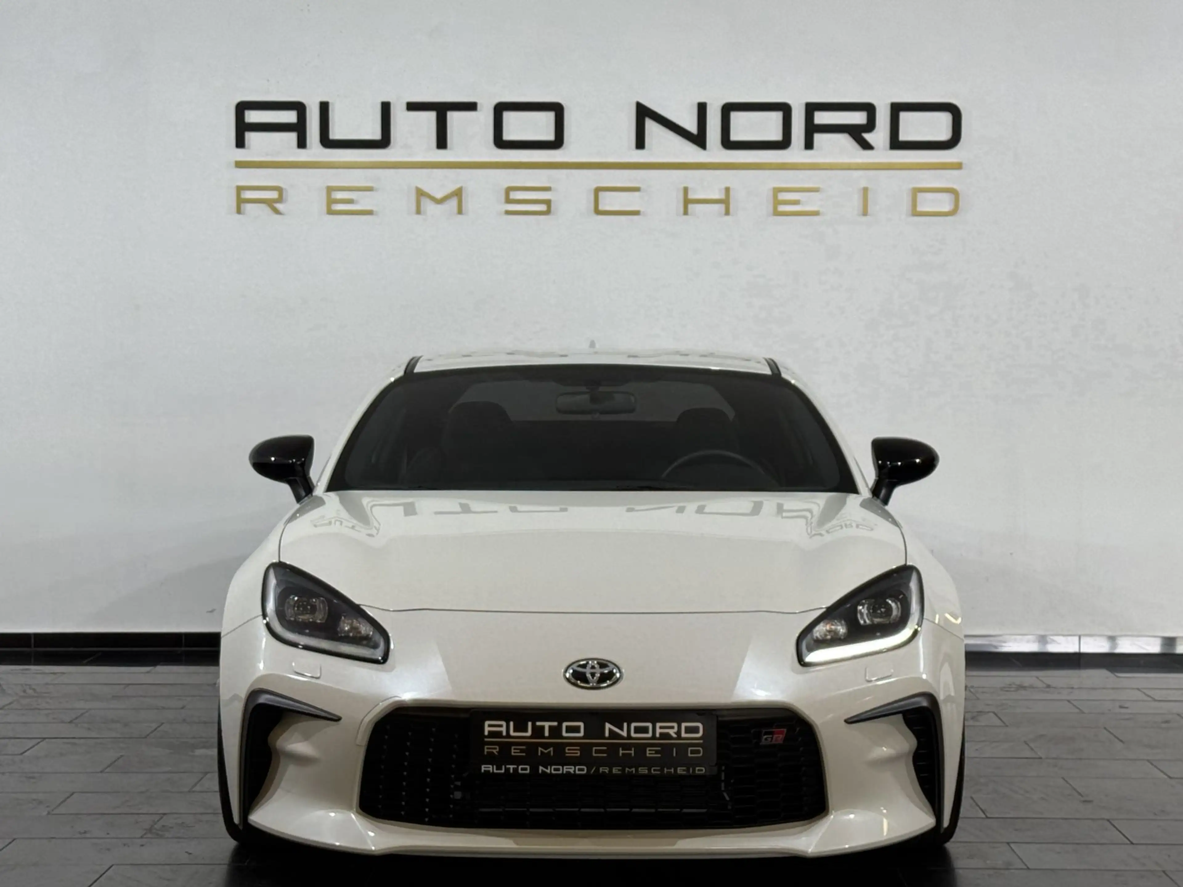 Toyota GR86 Pure *Gewinde*Milltek*JapanRacing*Kamera* — photo 2