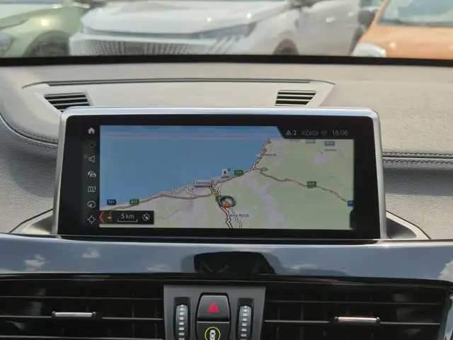 BMW X1 view 11